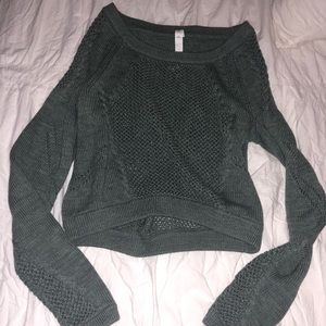 Lululemon crop sweater